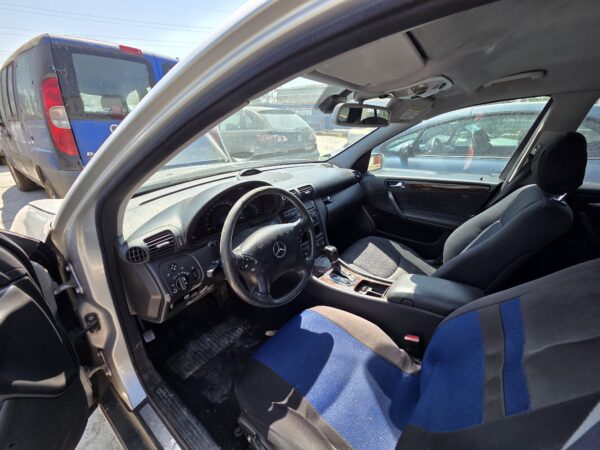 MERCEDES-BENZ W203 C220 CDI - imagine 3