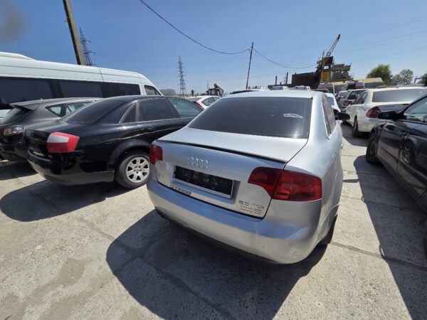AUDI A4 B7 2.0 TDI - imagine 2