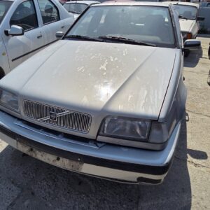 VOLVO 460