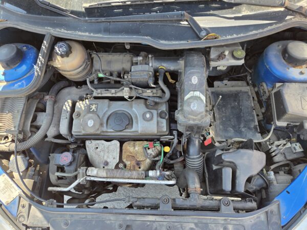 PEUGEOT 206 1.4 BENZINA 8V (KFW) - imagine 6