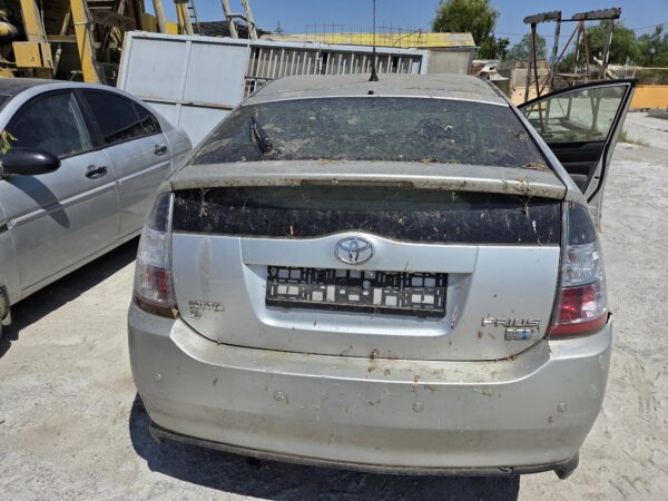TOYOTA PRIUS 1.5 HIBRID (1NZ-FXE) - imagine 4