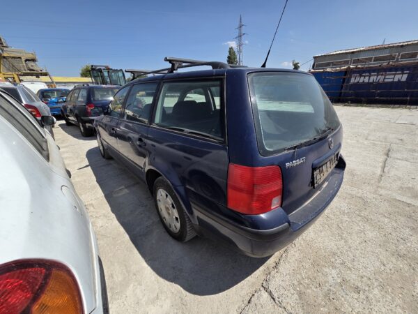 VOLKSWAGEN PASSAT B5 BREAK 1.9 TDI (AJM) - imagine 3