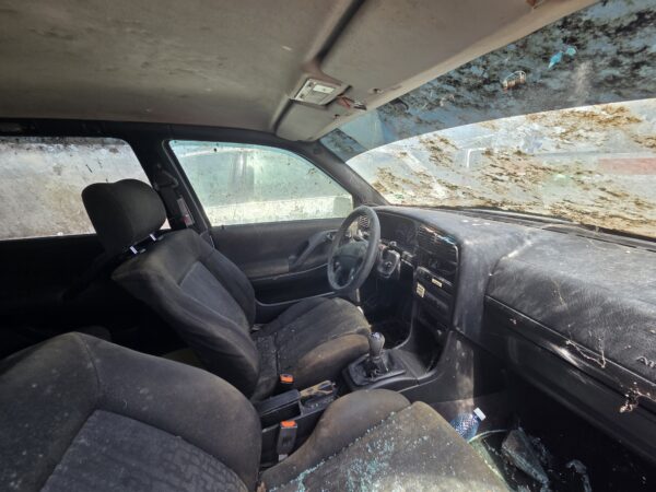 VOLKSWAGEN PASSAT B4 1.9 TDI - imagine 3