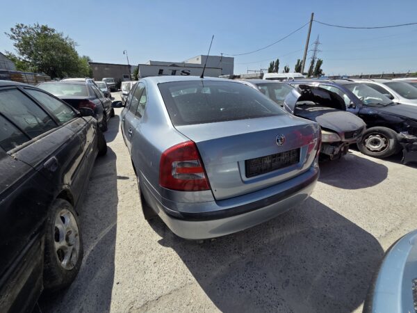 SKODA OCTAVIA 2 2.0 TDI (BKD) - imagine 2