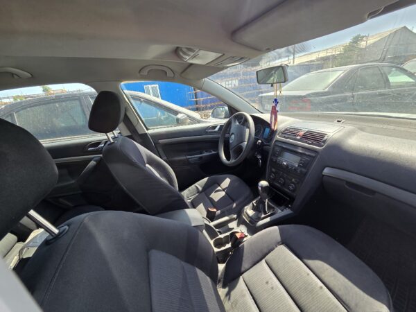 SKODA OCTAVIA 2 2.0 TDI (BKD) - imagine 4
