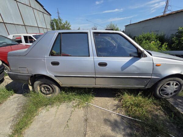 DACIA SUPER NOVA 1.4 BENZINA (E7J-A2) - imagine 2