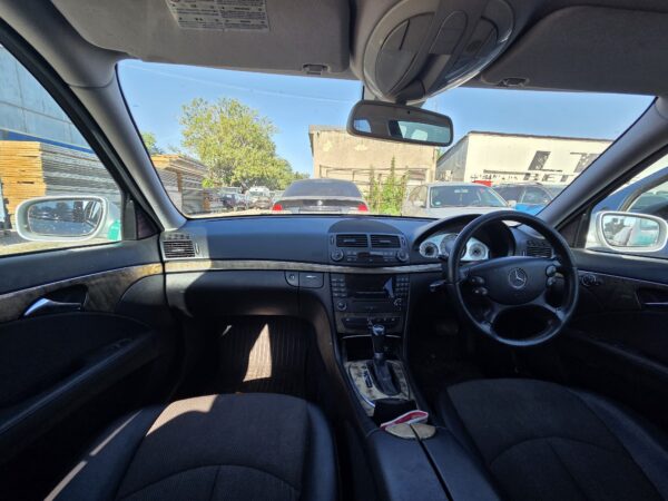MERCEDES-BENZ W211 KOMBI 220 CDI (646.821) - imagine 5