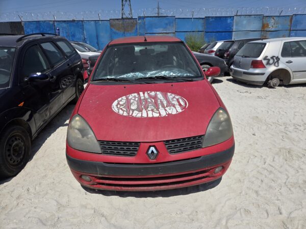 RENAULT CLIO II