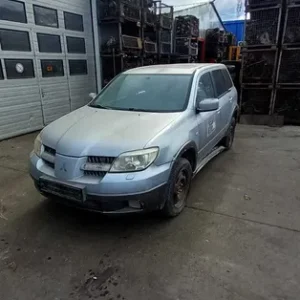 MITSUBISHI OUTLANDER 2003
