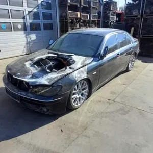 BMW SERIA 7 2003