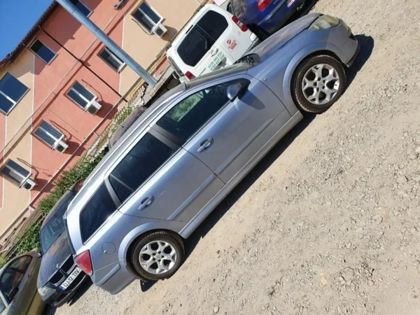 OPEL ASTRA H 1.9 CDTI 2008 - imagine 3