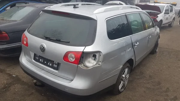 VOLKSWAGEN PASSSAT B6 2.0 TDI - imagine 3