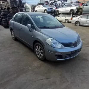 Nissan TIIDA 2008