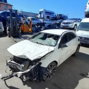 MERCEDES BENZ A 180 BlueEFFICIENCY 