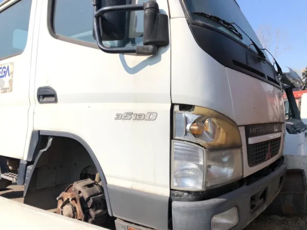 MITSUBISHI FUSO 2008 - imagine 4