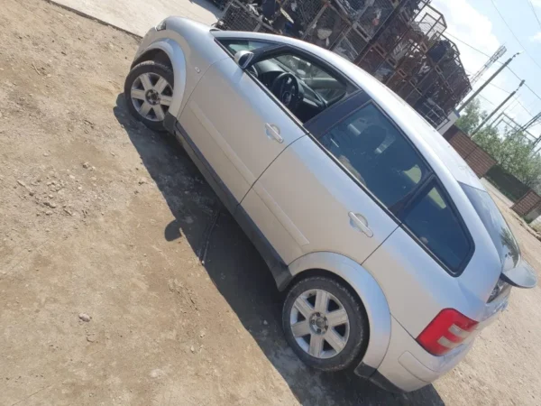 AUDI A2 1.4 16V - imagine 3