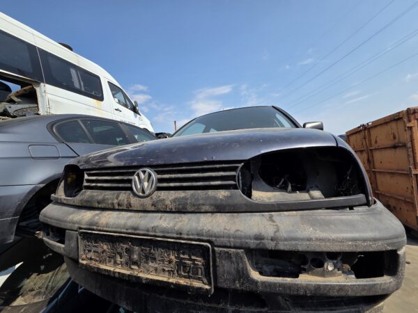VOLKSWAGEN GOLF 3 1.6 BENZINA - imagine 2