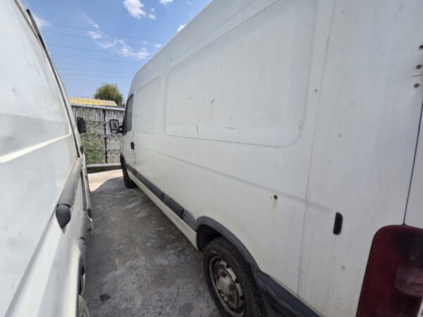 PEUGEOT BOXER 2.2 HDI/ NISSAN INTERSTAR 1.9 DCI/ RENAULT MASTER 2 2.5 DCI 2 BUC - imagine 15