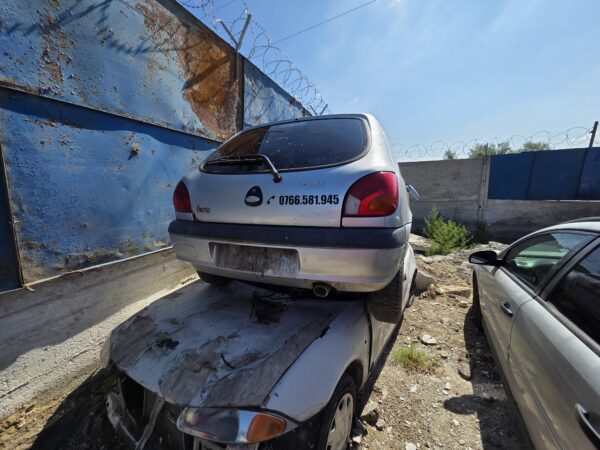 FORD FIESTA MK5 1.3 BENZINA (J4T) - imagine 2