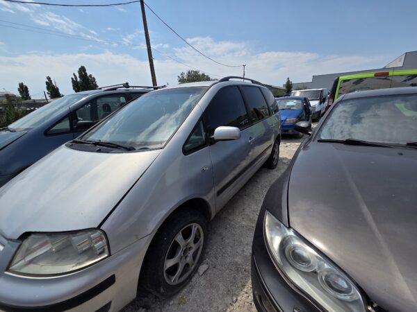 VOLKSWAGEN SHARAN 1 1.9 TDI 2 BUC (AUY) - imagine 6