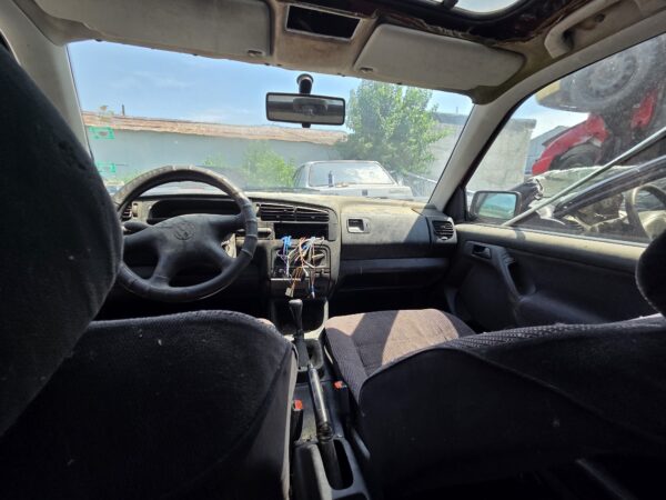 VOLKSWAGEN VENTO - imagine 5