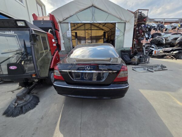 MERCEDES-BENZ W211 E280 CDI (642.921) - imagine 2