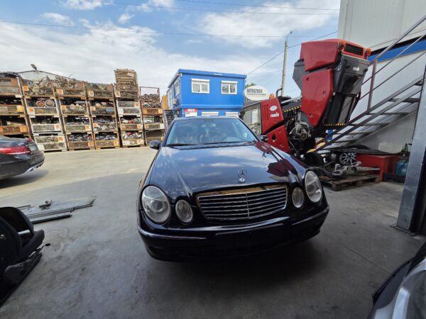 MERCEDES-BENZ E280 CDI