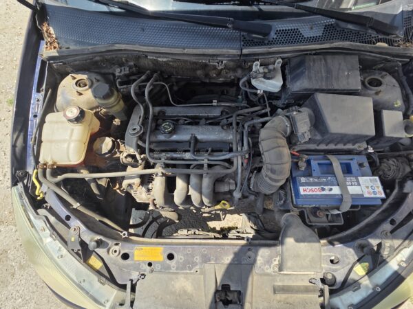 FORD FOCUS MK1 2 BUCATI HATCHBACK/ 1 BUCATA SEDAN (FYDA/FXDD/HXDA) - imagine 6