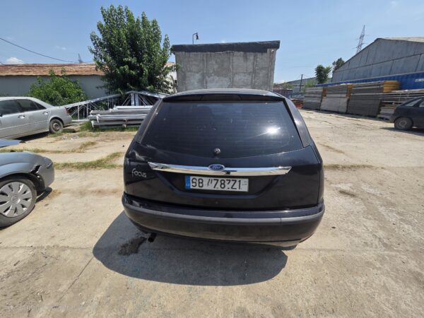FORD FOCUS MK1 2 BUCATI HATCHBACK/ 1 BUCATA SEDAN (FYDA/FXDD/HXDA) - imagine 9