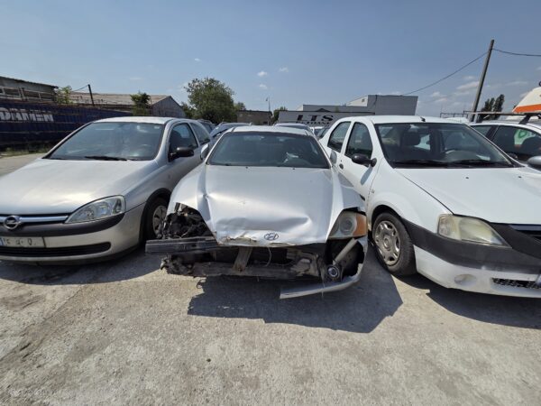 HYUNDAI COUPE 1.6i 16V (G4ED)
