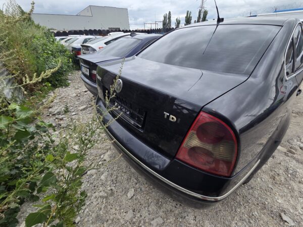 VOLKSWAGEN PASSAT B5.5 3 BUC 1.9 TDI (AVF) - imagine 7