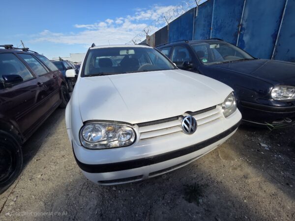 VOLKSWAGEN GOLF 4 BREAK 3 BUC (AXR/AZD)/HATCHBACK 1 BUC (AXR)
