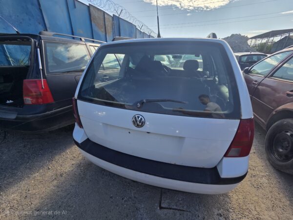VOLKSWAGEN GOLF 4 BREAK 3 BUC (AXR/AZD)/HATCHBACK 1 BUC (AXR) - imagine 3