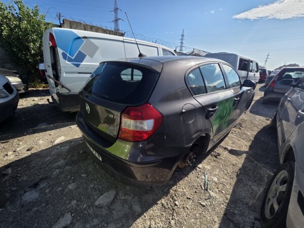 BMW SERIA 1 E81 116i 2005 2 BUC - imagine 8