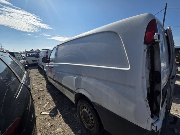 MERCEDES-BENZ VITO 639 2 BUC/ 109 CDI 1 BUC - imagine 3