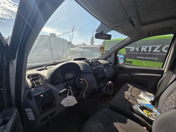 MERCEDES-BENZ VITO 639 2 BUC/ 109 CDI 1 BUC - imagine 2