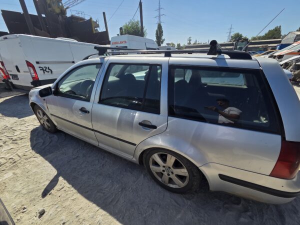 VOLKSWAGEN GOLF 4 BREAK 1.9 TDI 1 BUC (ALH)/1 BUC (ASZ)/ 1 BUC (ATD) - imagine 4