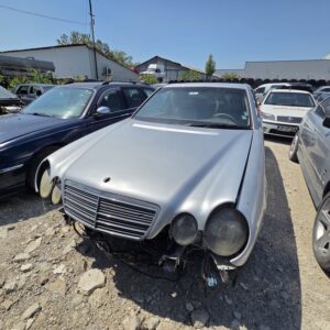 MERCEDES-BENZ W210 E320 CDI