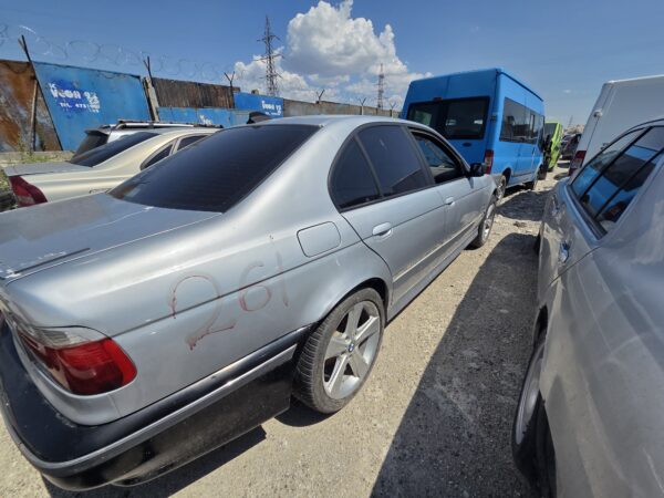 BMW SERIA 5 E39 520D (204D1) - imagine 5