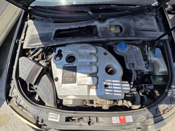 AUDI A4 B6 1.9 TDI (AWX) - imagine 7