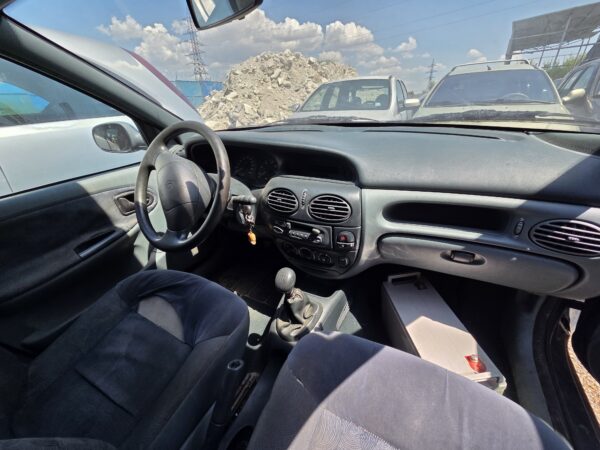 RENAULT MEGANE I SEDAN/BREAK 1.6 BENZINA 5 BUC (K7MA7/K4MA7) - imagine 5