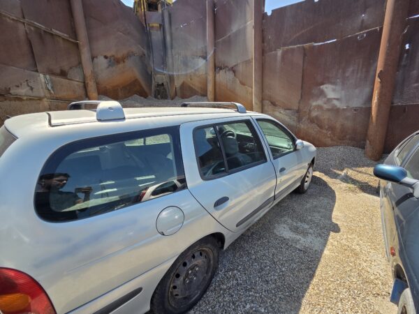 RENAULT MEGANE I SEDAN/BREAK 1.6 BENZINA 5 BUC (K7MA7/K4MA7) - imagine 8