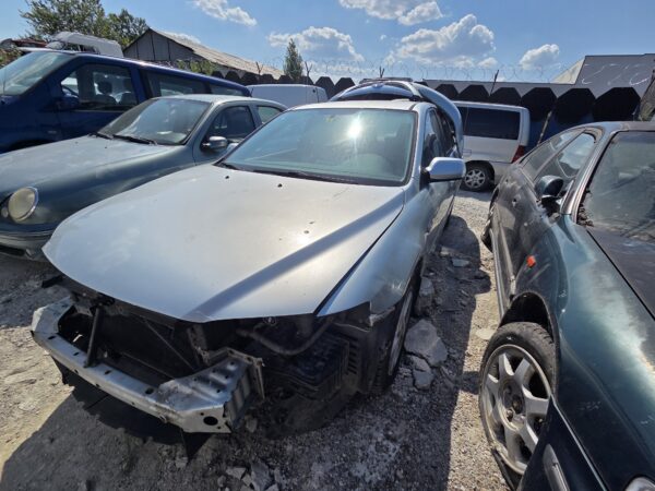 MAZDA 6 I 1.8 16V (L8) - imagine 2