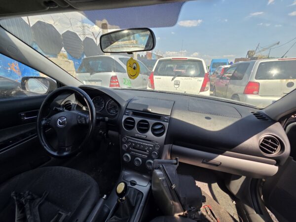 MAZDA 6 I 1.8 16V (L8) - imagine 5