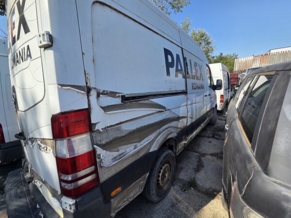 MERCEDES-BENZ SPRINTER - imagine 3