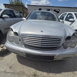 MERCEDES-BENZ W203 C220 CDI