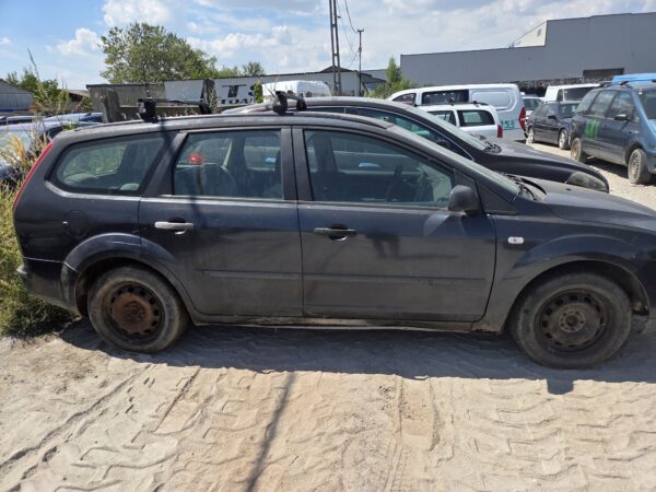 FORD FOCUS MK2 1.6 TDCI BREAK 2 BUC (G8DB) - imagine 9
