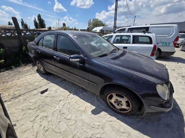 MERCEDES-BENZ W203 C200 CDI SEDAN (611.962) - imagine 2