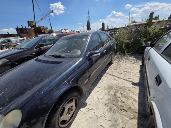MERCEDES-BENZ W203 C200 CDI SEDAN (611.962) - imagine 3
