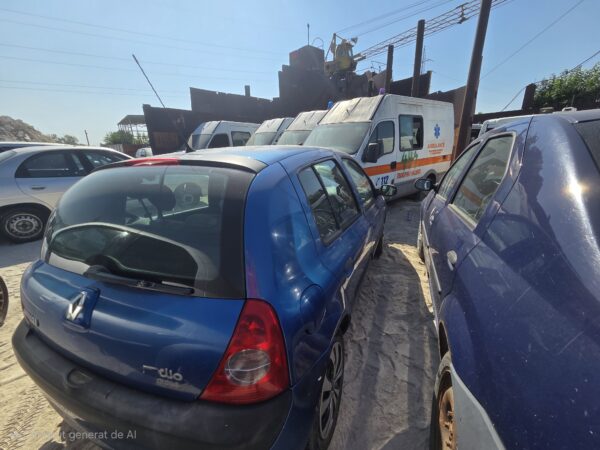 RENAULT CLIO II HATCHBACK 1.5 DCI (K9K-A7) - imagine 5